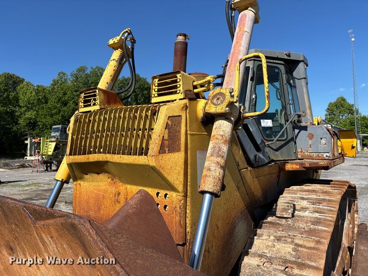 image for item DV4312 2000 Komatsu D155AX-5 dozer