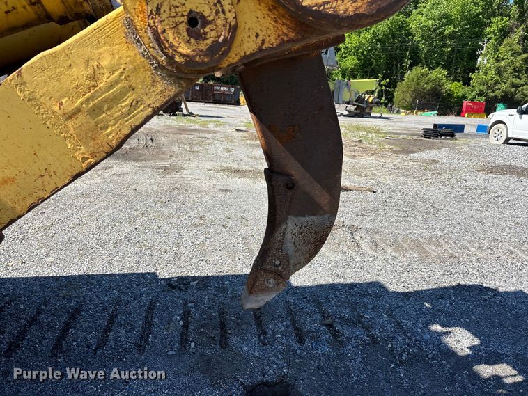 image for item DV4312 2000 Komatsu D155AX-5 dozer