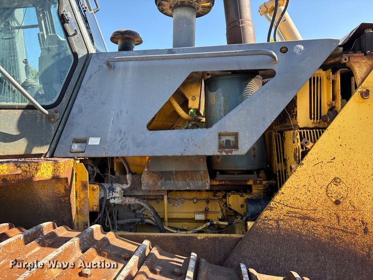 image for item DV4312 2000 Komatsu D155AX-5 dozer