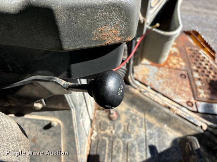 image for item DV4312 2000 Komatsu D155AX-5 dozer