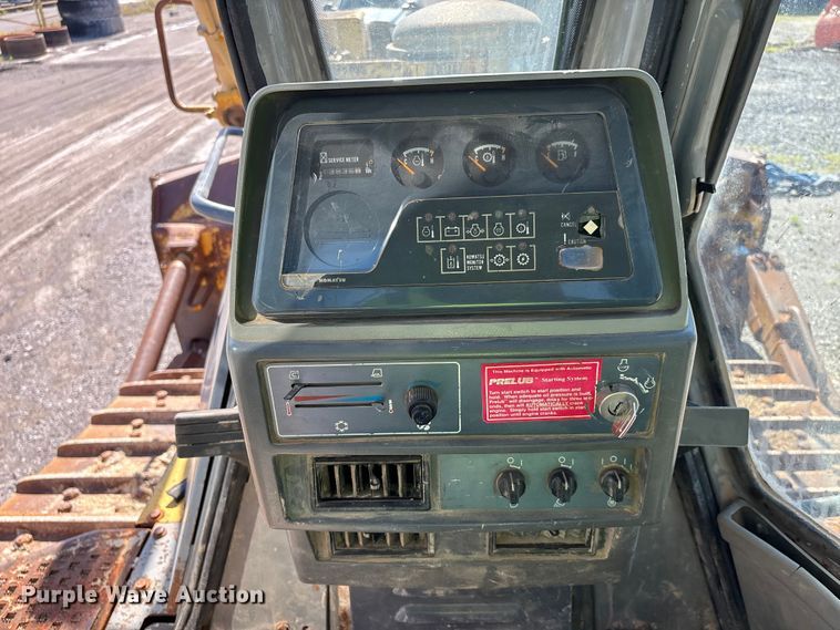 image for item DV4312 2000 Komatsu D155AX-5 dozer