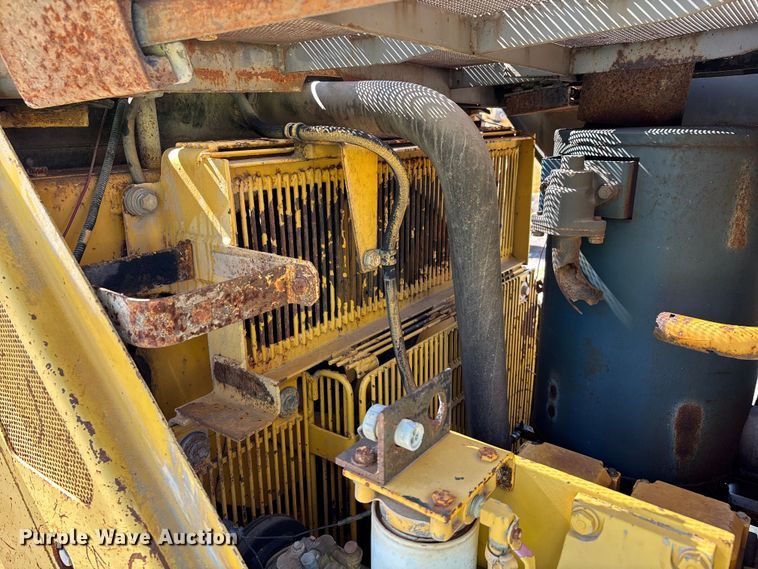image for item DV4312 2000 Komatsu D155AX-5 dozer