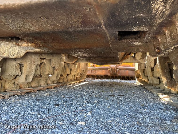 image for item DV4312 2000 Komatsu D155AX-5 dozer