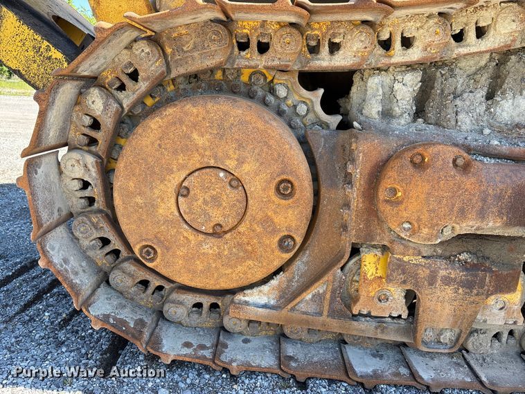 image for item DV4312 2000 Komatsu D155AX-5 dozer