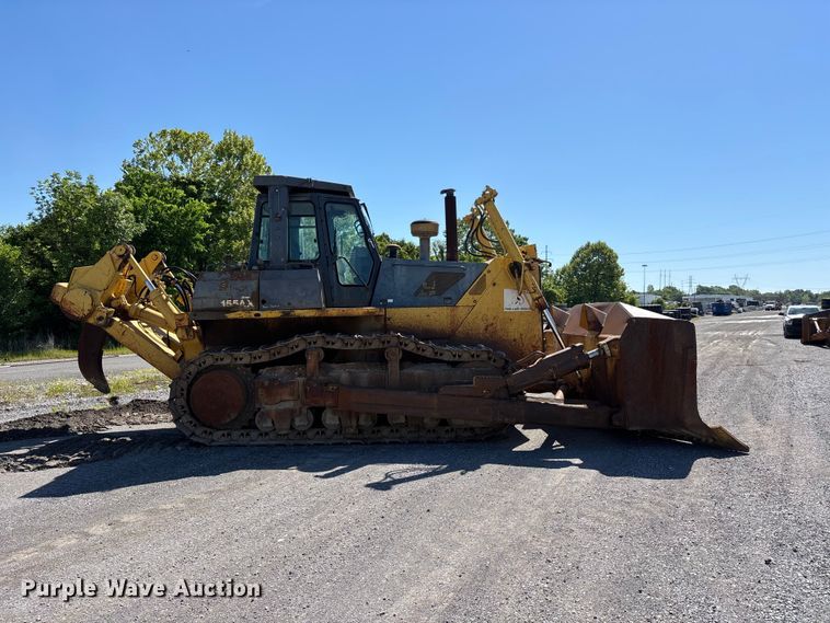 image for item DV4313 2001 Komatsu DD155AX-5 dozer