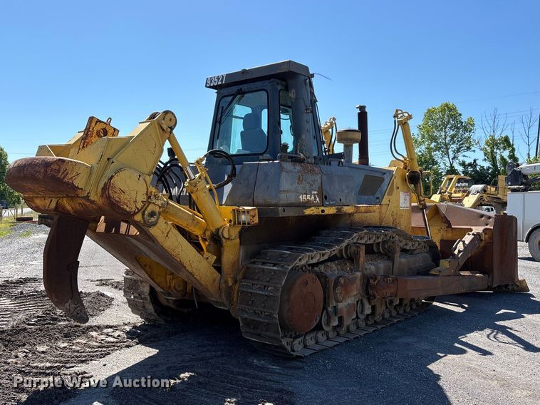image for item DV4313 2001 Komatsu DD155AX-5 dozer
