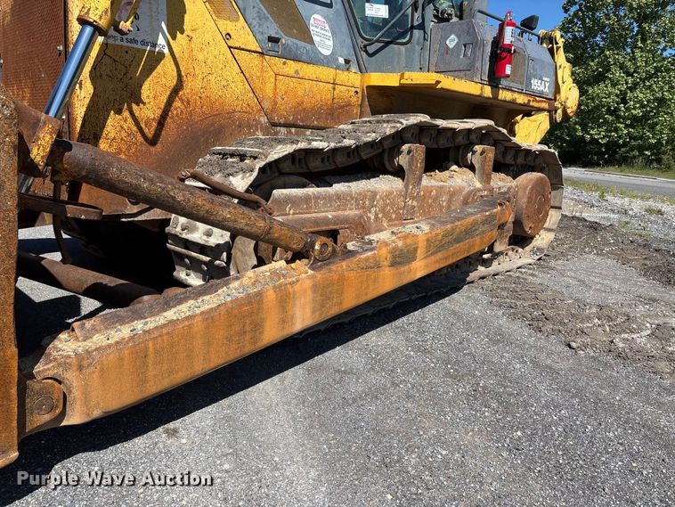 image for item DV4313 2001 Komatsu DD155AX-5 dozer