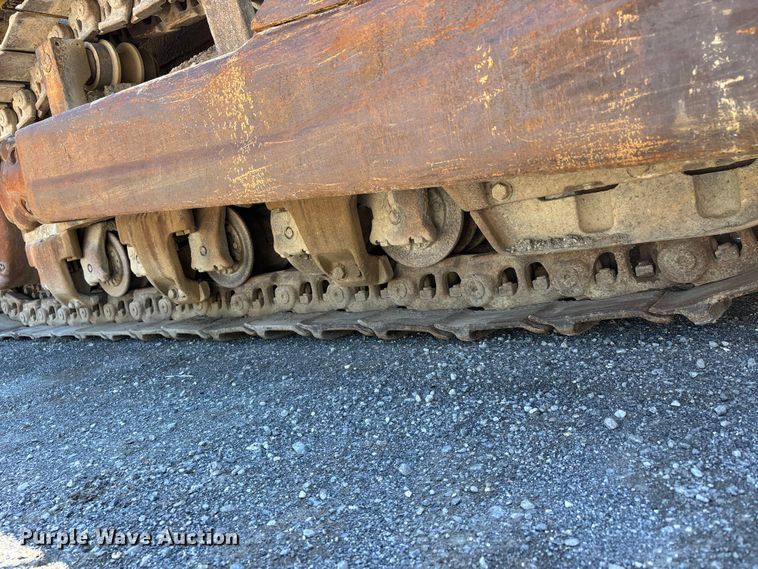 image for item DV4313 2001 Komatsu DD155AX-5 dozer