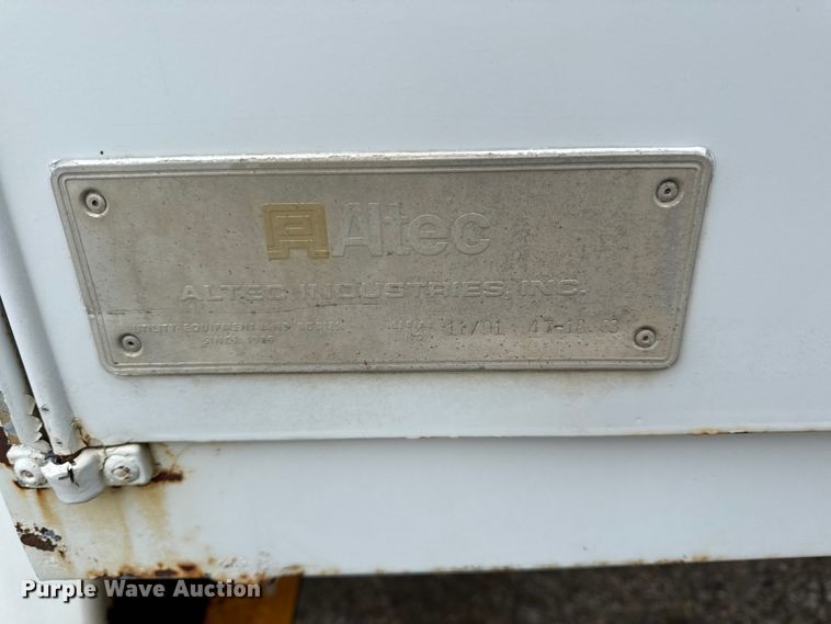 image for item DZ4429 1991 Ford F800 digger derrick truck