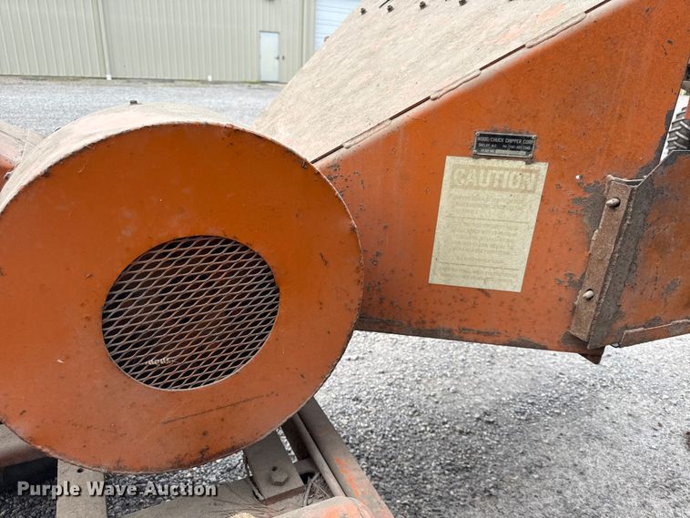 image for item DZ4430 Wood chuck Chipper wood chipper