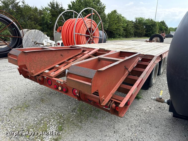 image for item DZ4431 2005 Belshe equipment trailer