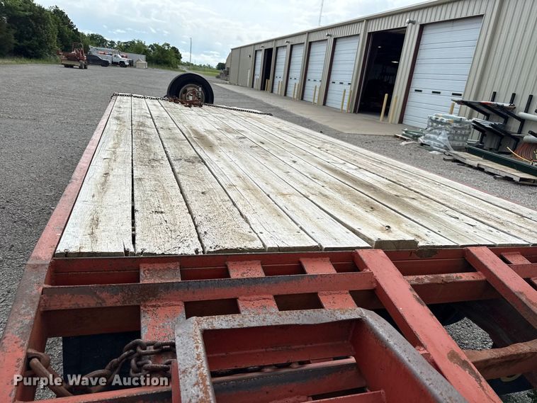 image for item DZ4431 2005 Belshe equipment trailer