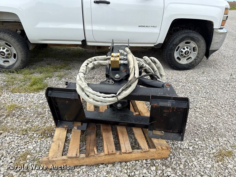 image for item DZ4432 2007 Ditch witch skid steer vibratory cable plow
