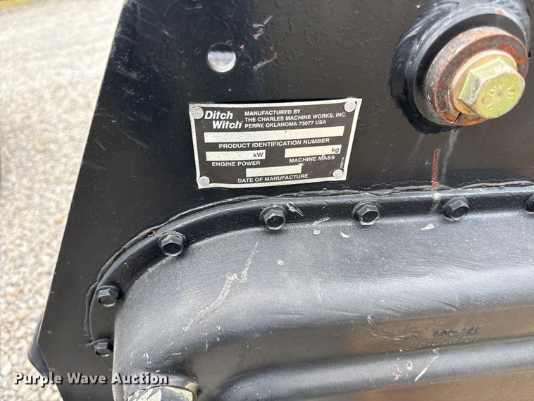 image for item DZ4432 2007 Ditch witch skid steer vibratory cable plow