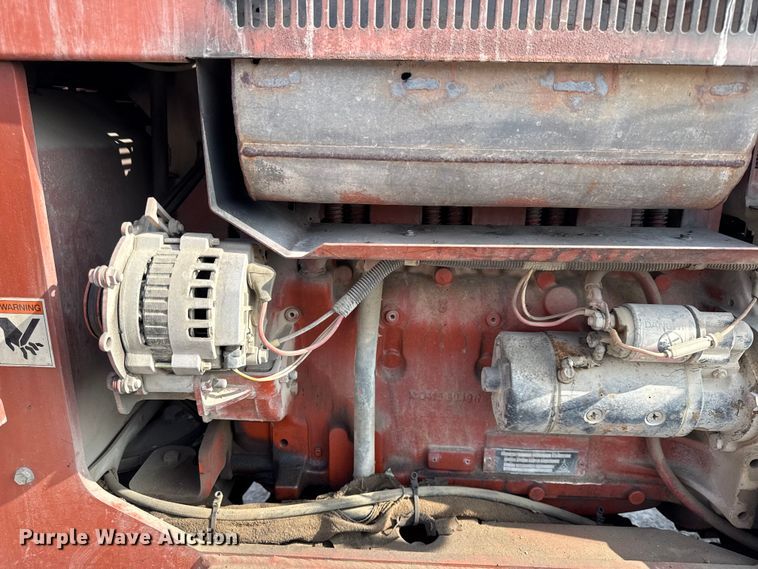 image for item DZ4433 1992 Ditch Witch 7520 vibratory cable plow