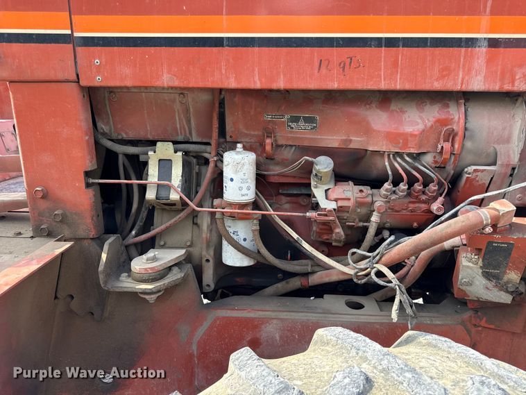 image for item DZ4433 1992 Ditch Witch 7520 vibratory cable plow