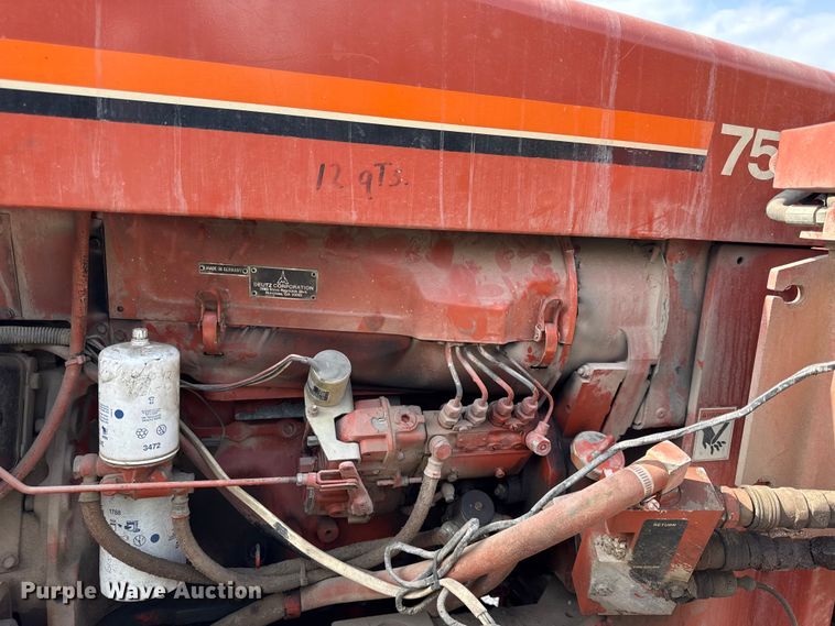 image for item DZ4433 1992 Ditch Witch 7520 vibratory cable plow