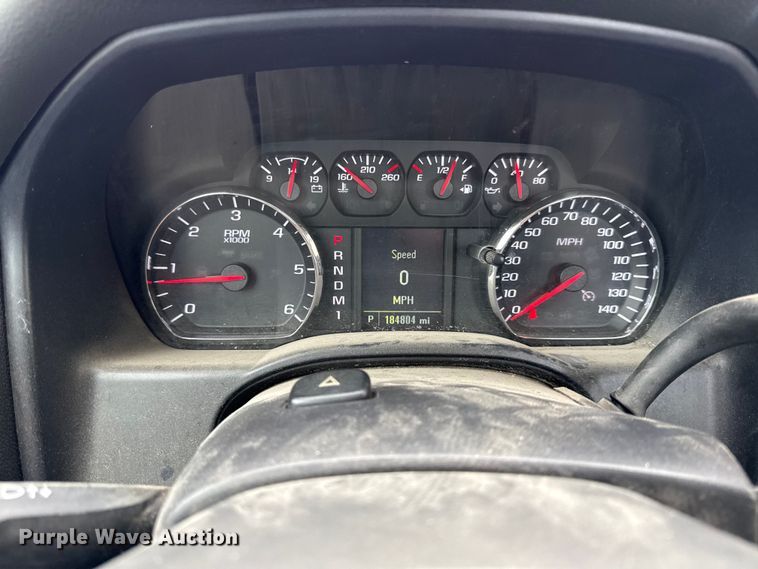image for item DZ4434 2015 Chevrolet Silverado 2500 pickup truck