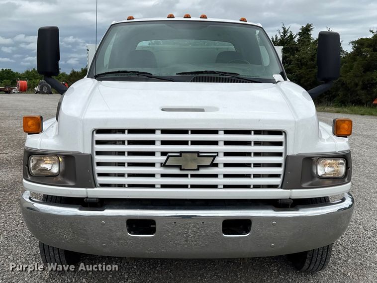 image for item DZ4435 2009 Chevrolet C4500 utility / service truck