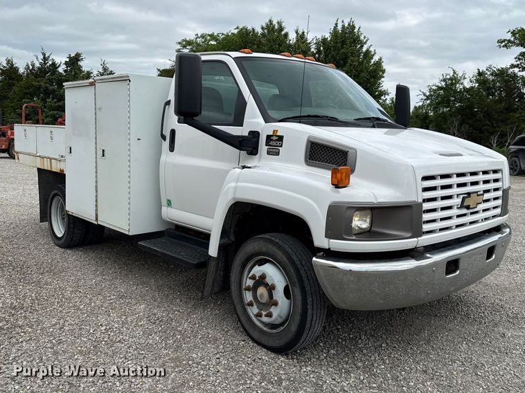 image for item DZ4435 2009 Chevrolet C4500 utility / service truck