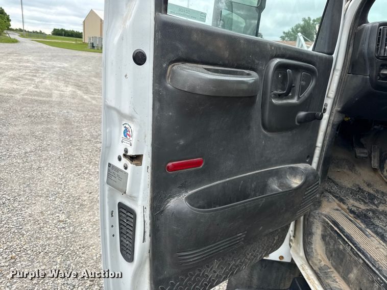 image for item DZ4435 2009 Chevrolet C4500 utility / service truck