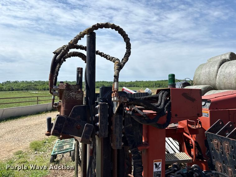 image for item DZ4453 2000 Ditch Witch JT2720  directional boring unit
