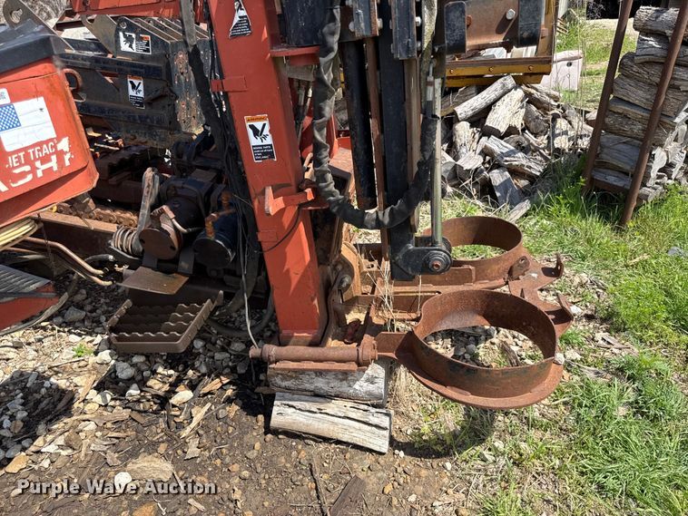 image for item DZ4453 2000 Ditch Witch JT2720  directional boring unit