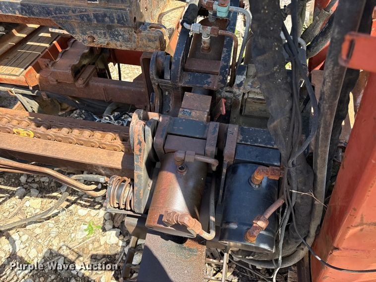 image for item DZ4453 2000 Ditch Witch JT2720  directional boring unit