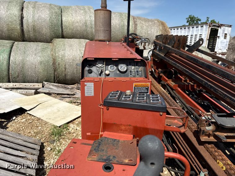 image for item DZ4453 2000 Ditch Witch JT2720  directional boring unit