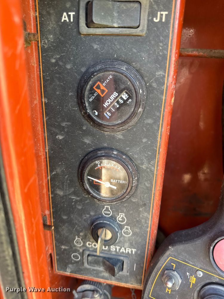 image for item DZ4453 2000 Ditch Witch JT2720  directional boring unit