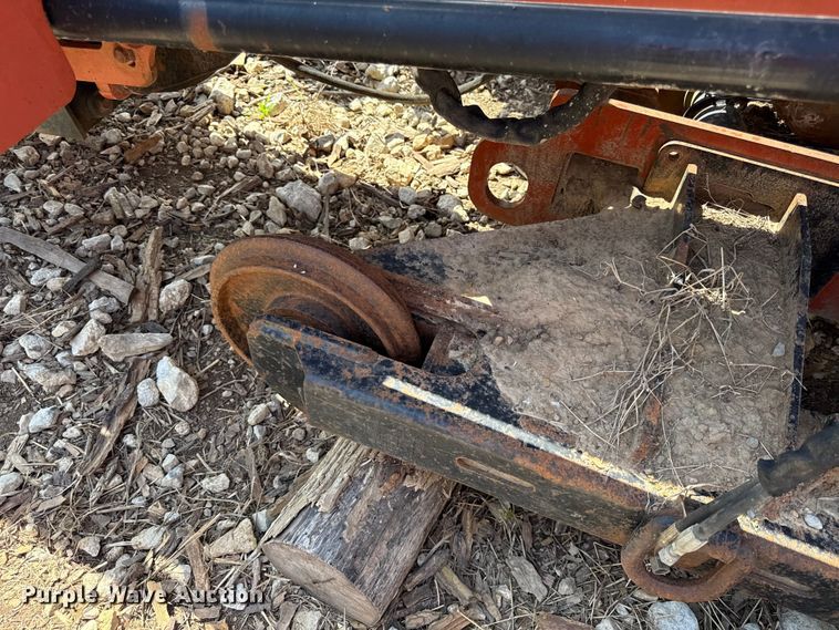 image for item DZ4453 2000 Ditch Witch JT2720  directional boring unit