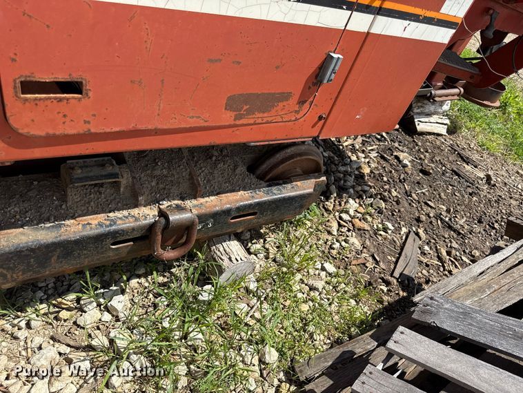 image for item DZ4453 2000 Ditch Witch JT2720  directional boring unit
