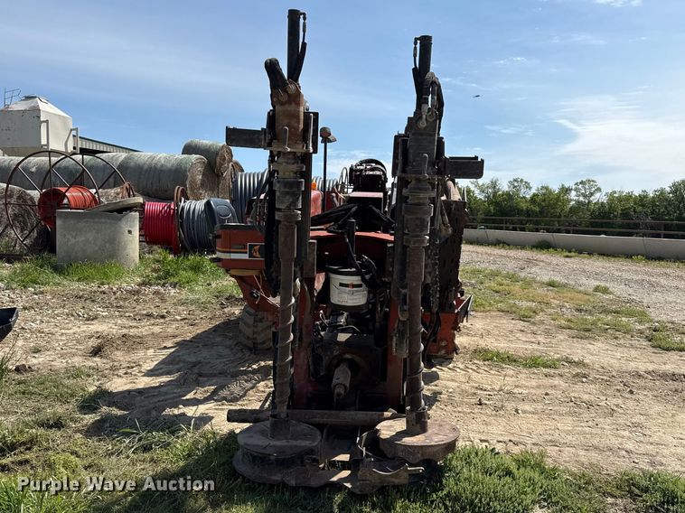 image for item DZ4454 2000 Ditch Witch JT2720 All Terrain  directional boring unit