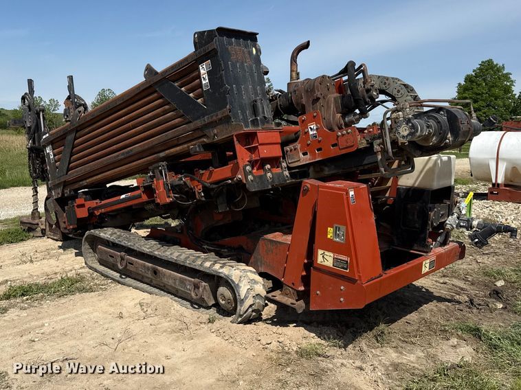image for item DZ4454 2000 Ditch Witch JT2720 All Terrain  directional boring unit
