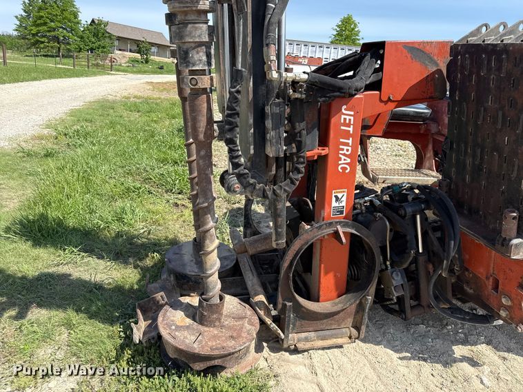 image for item DZ4454 2000 Ditch Witch JT2720 All Terrain  directional boring unit