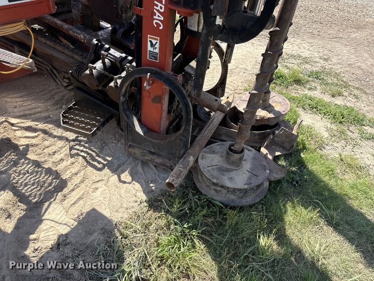 image for item DZ4454 2000 Ditch Witch JT2720 All Terrain  directional boring unit