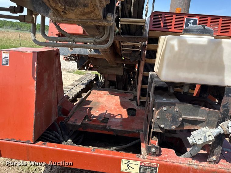 image for item DZ4454 2000 Ditch Witch JT2720 All Terrain  directional boring unit