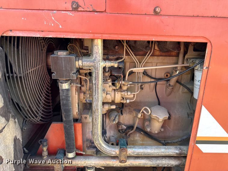 image for item DZ4454 2000 Ditch Witch JT2720 All Terrain  directional boring unit