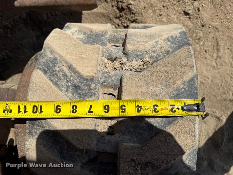 image for item DZ4454 2000 Ditch Witch JT2720 All Terrain  directional boring unit