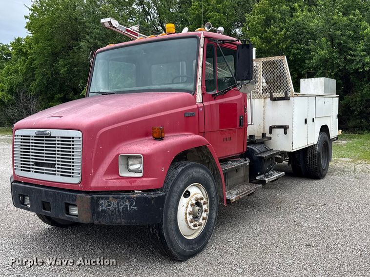 image for item DZ4459 2000 Freightliner FL80 utility / service truck