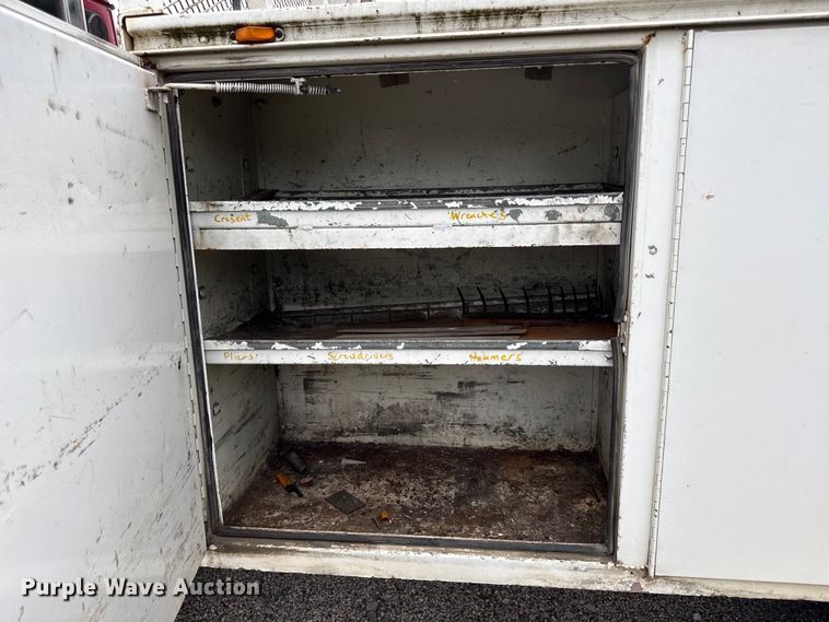 image for item DZ4459 2000 Freightliner FL80 utility / service truck