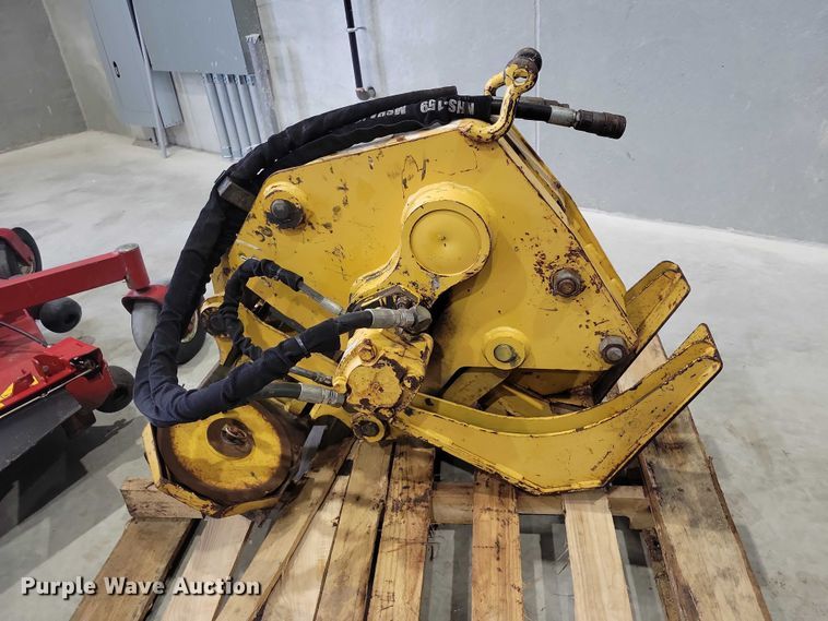 image for item DZ7115 Vermeer AU 25 vibratory plow