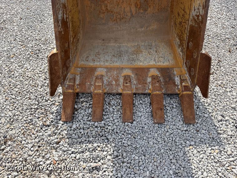 image for item EA4803 2021 Caterpillar 325 excavator