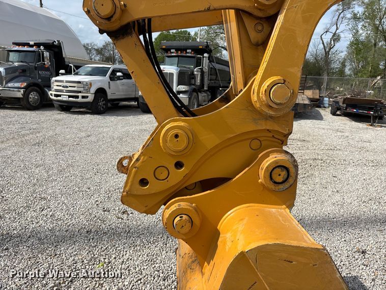 image for item EA4803 2021 Caterpillar 325 excavator