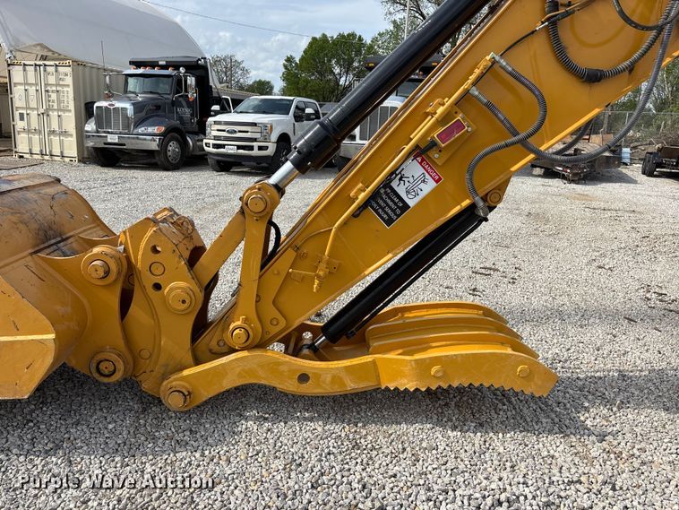 image for item EA4803 2021 Caterpillar 325 excavator