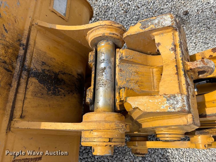 image for item EA4803 2021 Caterpillar 325 excavator