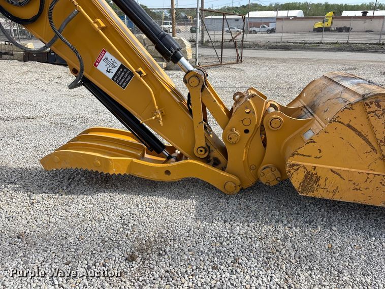 image for item EA4803 2021 Caterpillar 325 excavator