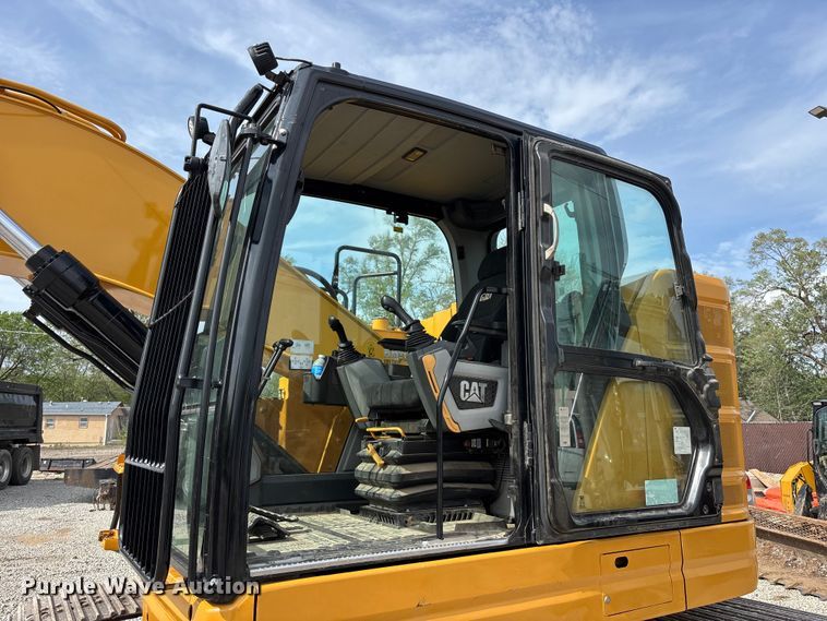 image for item EA4803 2021 Caterpillar 325 excavator