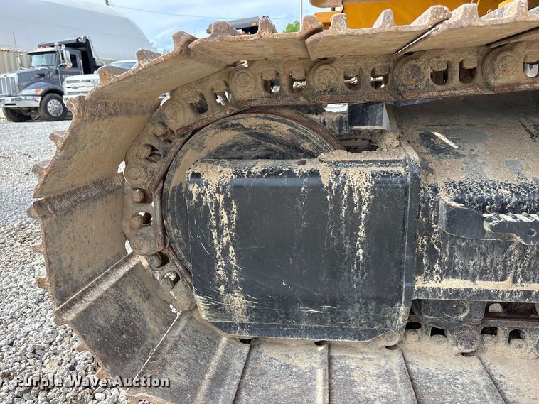 image for item EA4803 2021 Caterpillar 325 excavator