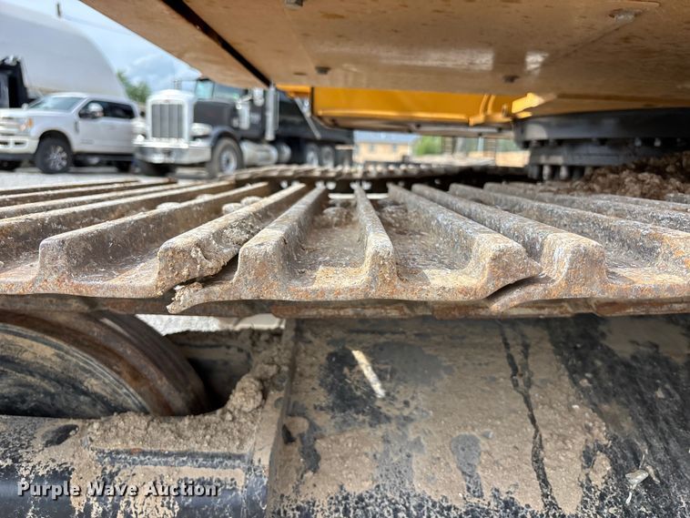 image for item EA4803 2021 Caterpillar 325 excavator